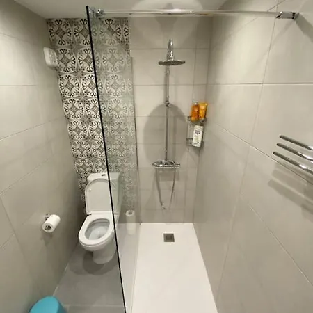 Casa Azzuro - Luxurious Modern Kapparis Paralimni